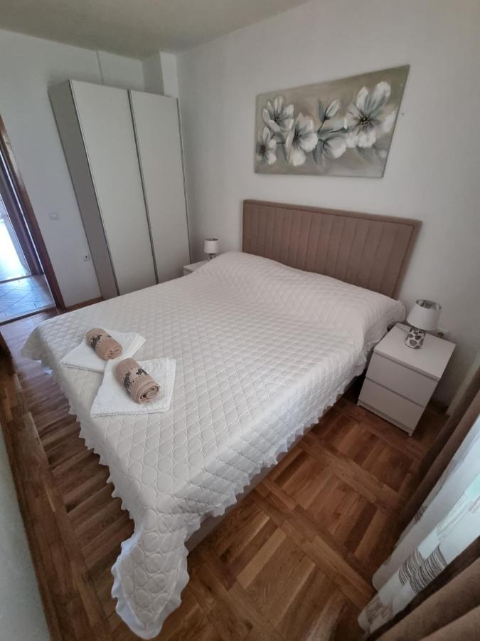 Apartments Ledic Krvavica Εξωτερικό φωτογραφία