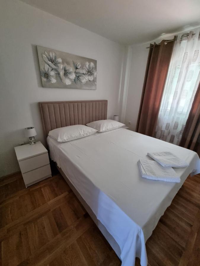 Apartments Ledic Krvavica Εξωτερικό φωτογραφία