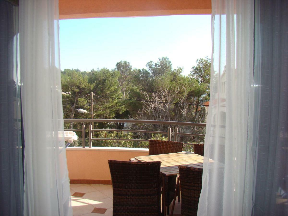 Apartments Ledic Krvavica Εξωτερικό φωτογραφία